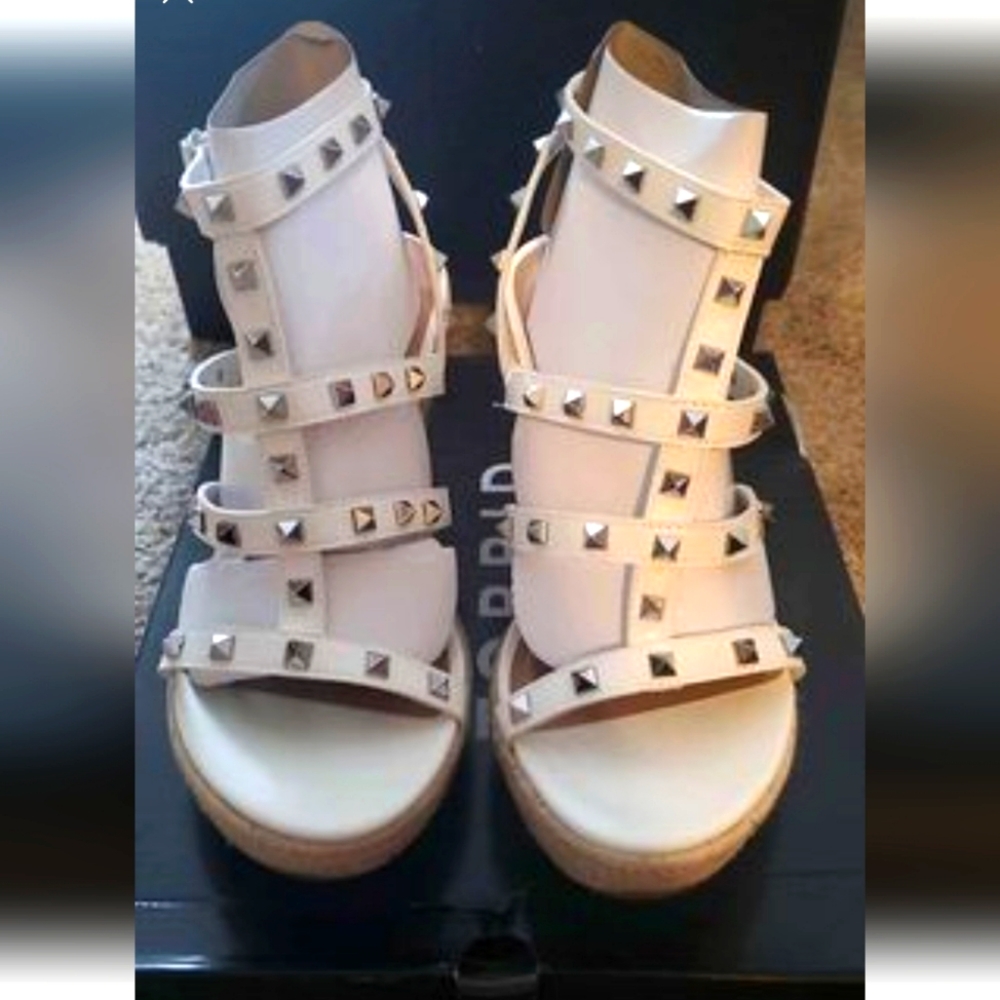 Womens size 8.5 Platform Wedge With Studs - Wide Fit Torrid Brand